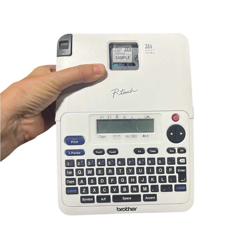 Brother P-Touch PT-2040C Label Maker LCD Display Easy-Type QWERTY Keyboard